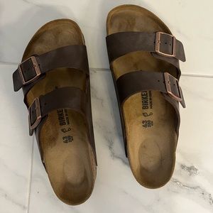 Birkenstocks - Men’s Arizona- Brand New!!
